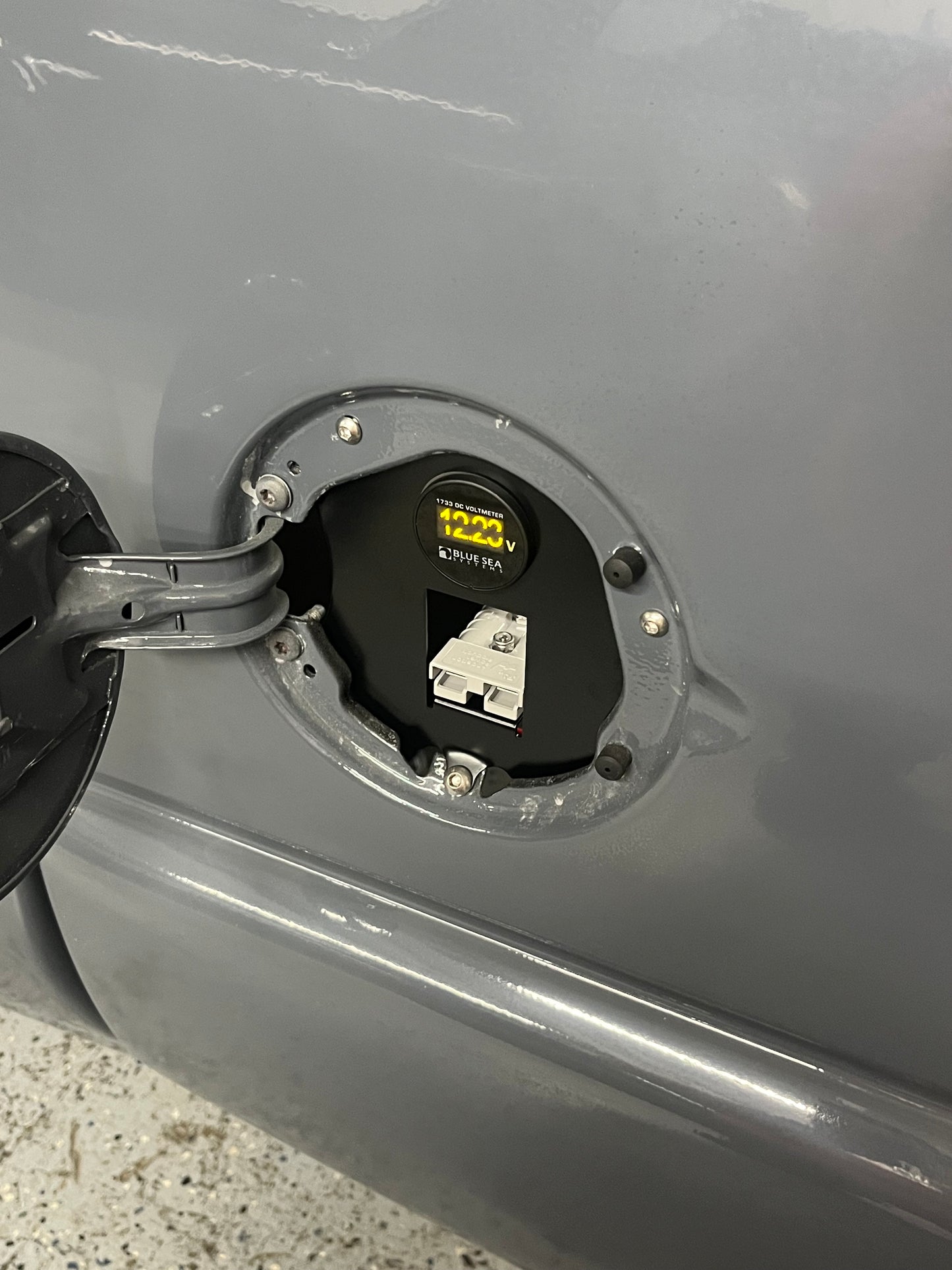 S10 Fuel Door Charge Port